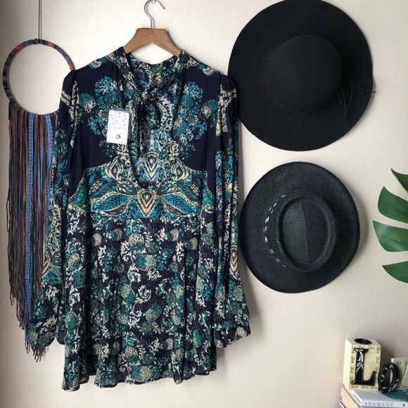 NWT Free People Lady Luck Boho Printed Tunic - Picture 5 of 7